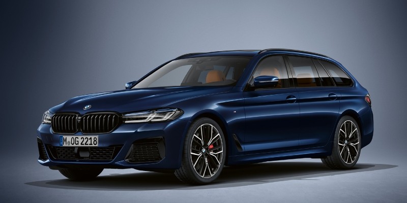 The BMW 5 Series Touring - A Perfect Blend of Style and Versatility